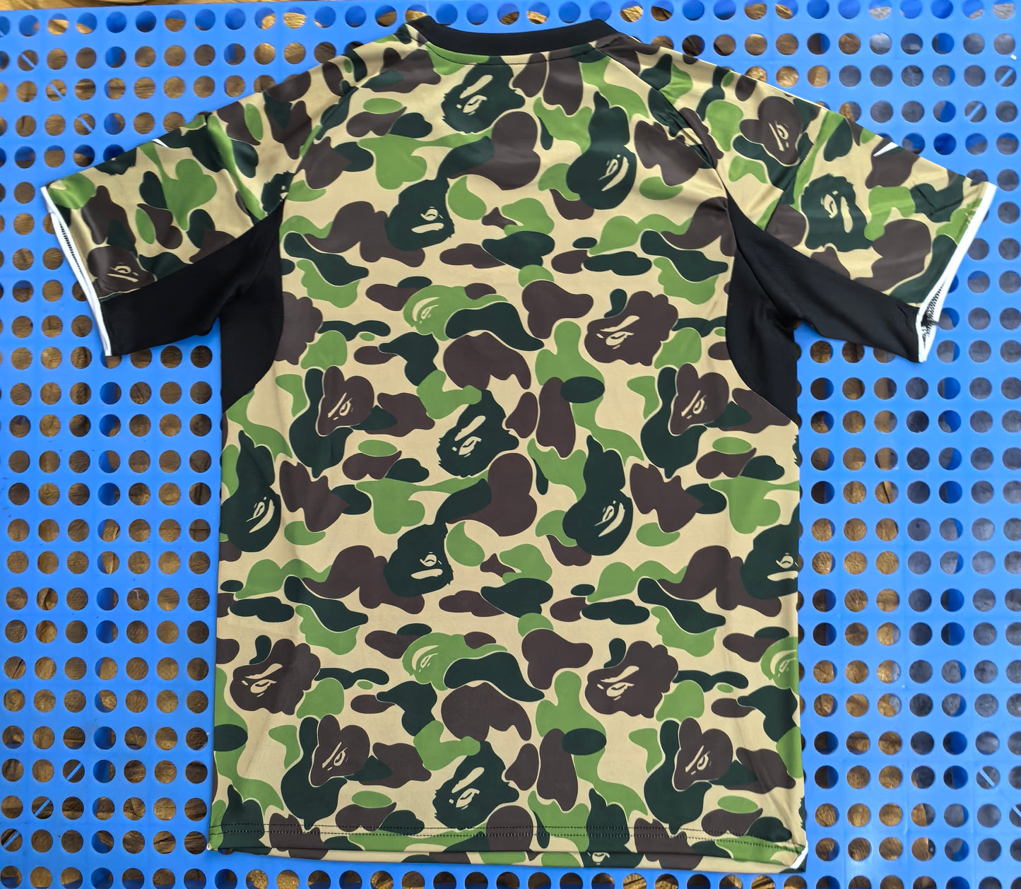 AD X BAPE - CAMO