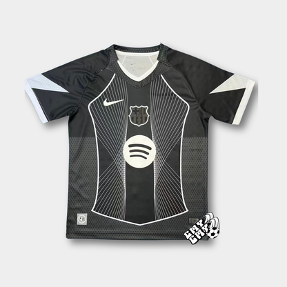 FC BARCELONA - BLACK AND WHITE