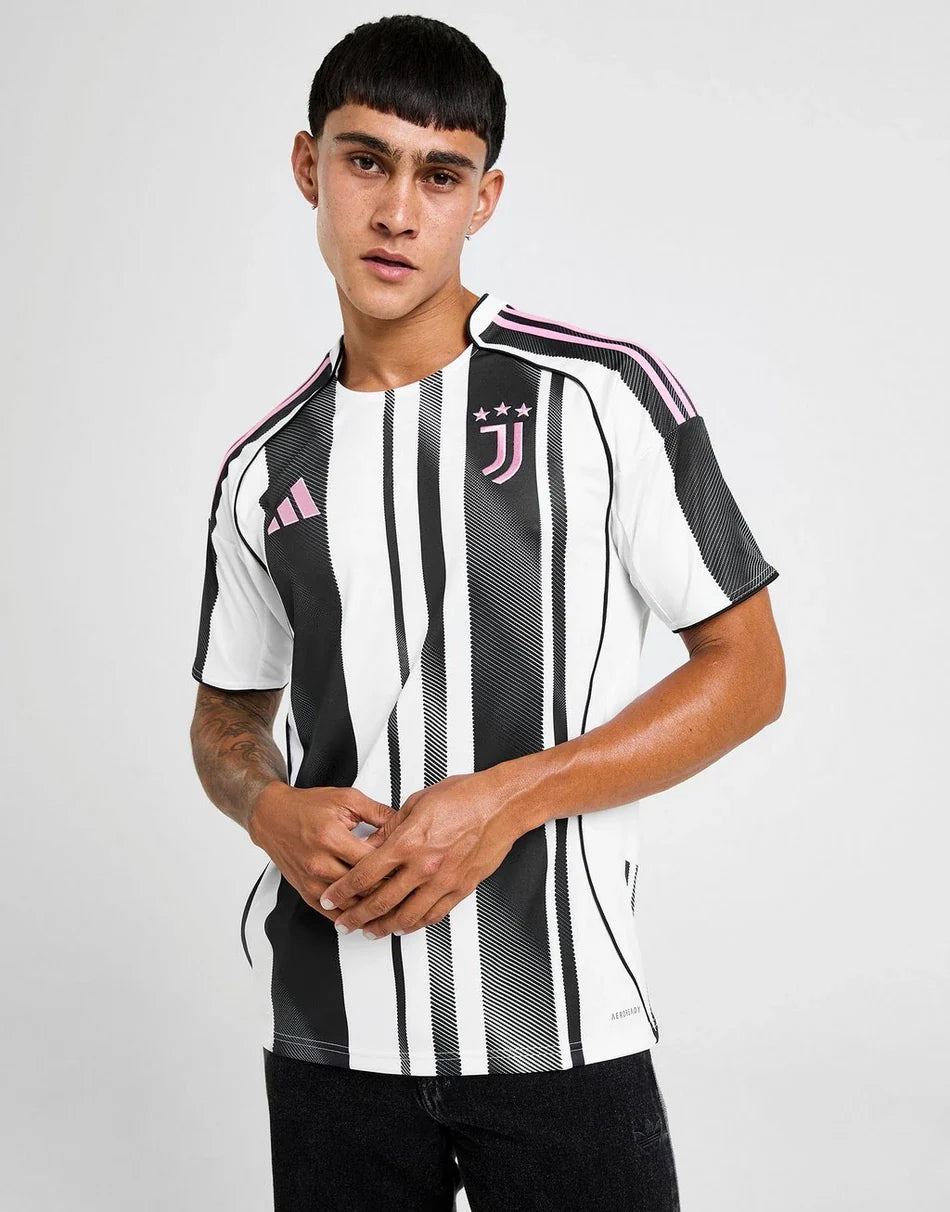 JUVENTUS 25/26 HOME KIT